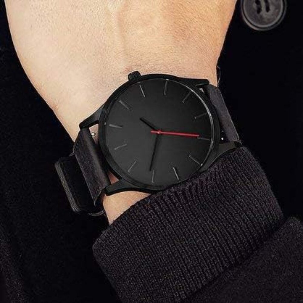 NEW! Men's Quartz Wristwatch Minimalist Connotation Leather Watch (Black)